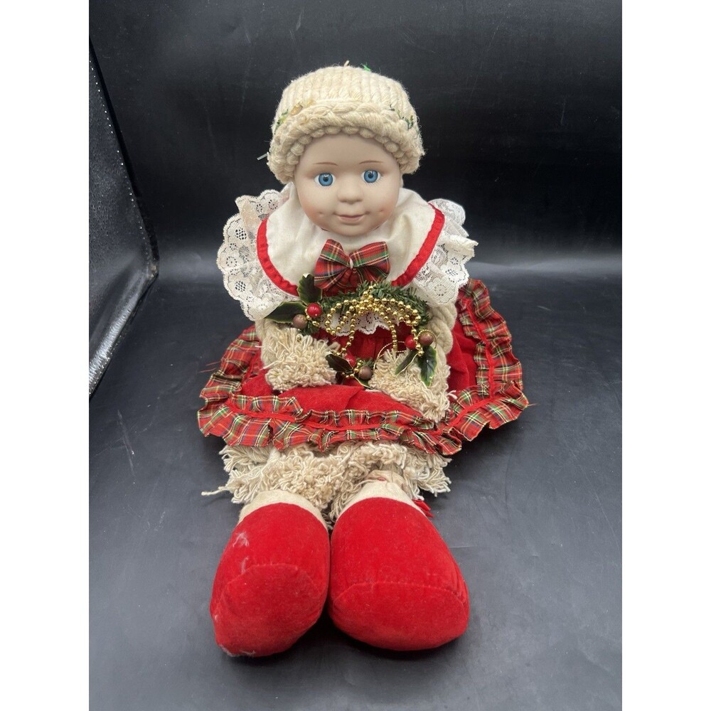 VTG Christmas Shelf Sitter Doll Porcelain Face Red Plaid Mrs Claus Wreath 12"